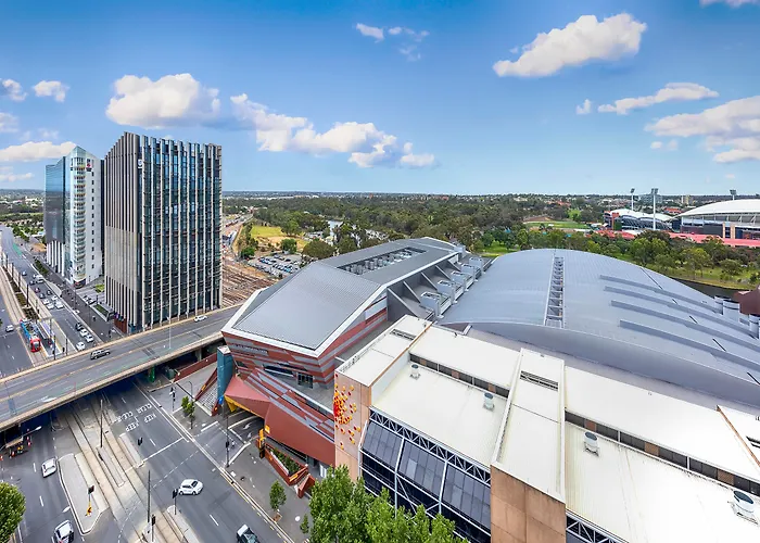 Oaks Adelaide Embassy Suites
