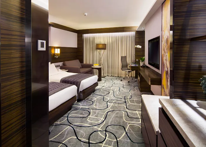 New World Millennium Hong Kong Hotel