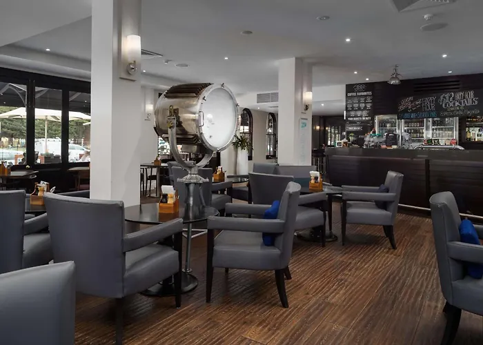 Esplanade Hotel Fremantle - By Rydges