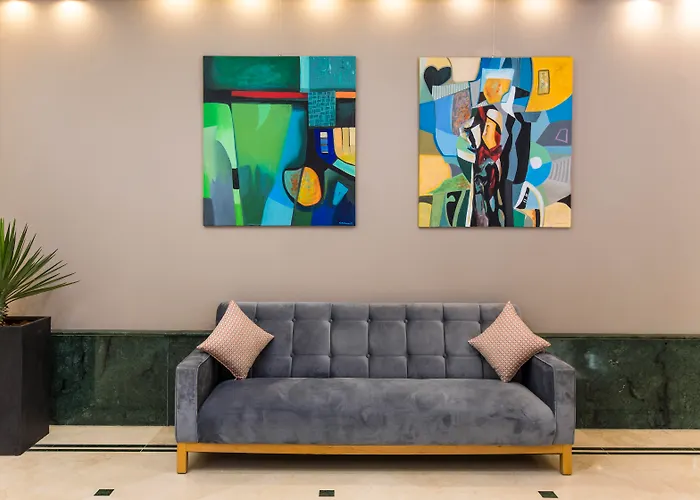 Riviera And Beach Lounge, Beirut