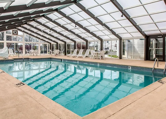 Quality Inn & Suites Middletown - Newport