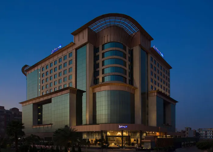 Radisson Blu Kaushambi Delhi Ncr Hotel Ghaziabad