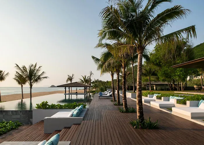 Anantara Villas