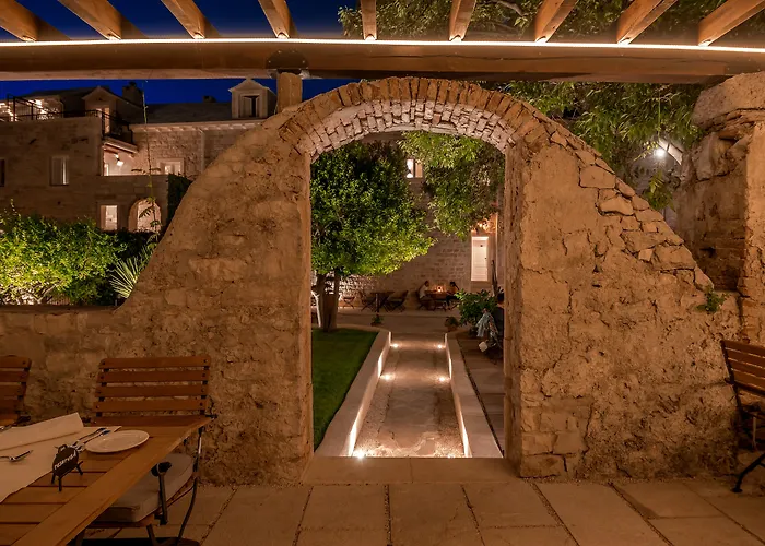 Puteus Palace Heritage Hotel