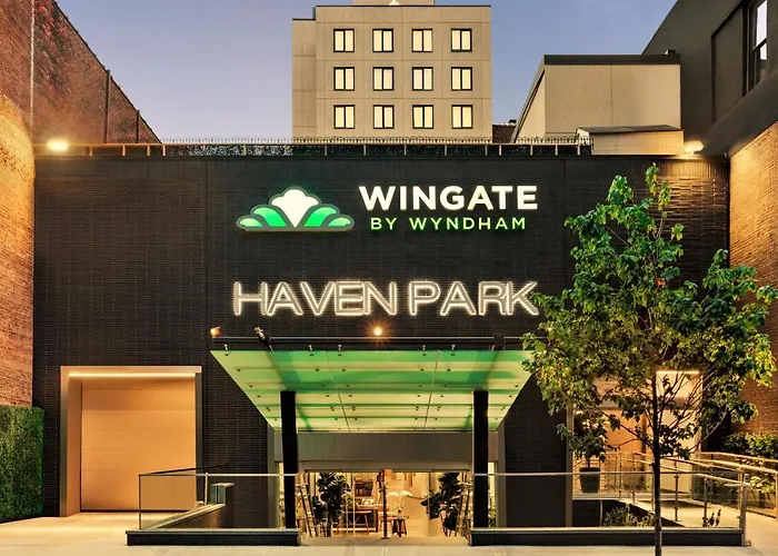 Wingate By Wyndham Bronx Haven Park