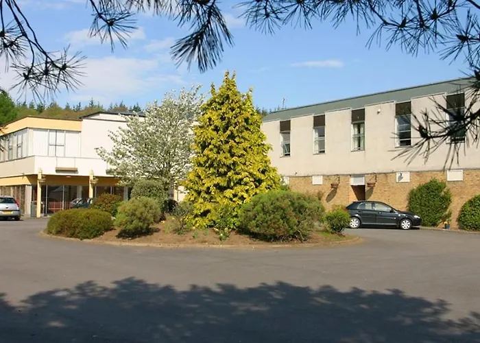 Eight Acres Hotel