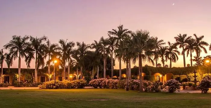 Hotel Hacienda Cazadores
