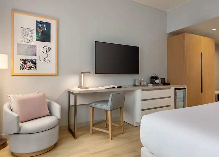 The Viv Hotel, Anaheim, A Tribute Portfolio Hotel