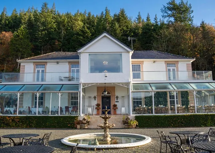Plas Maenan