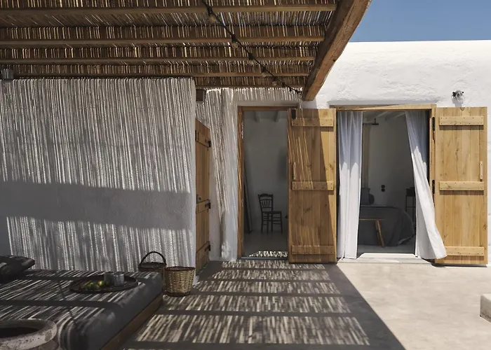 Nomad Mykonos - Small Luxury Hotels Of The World Kalo Livadi