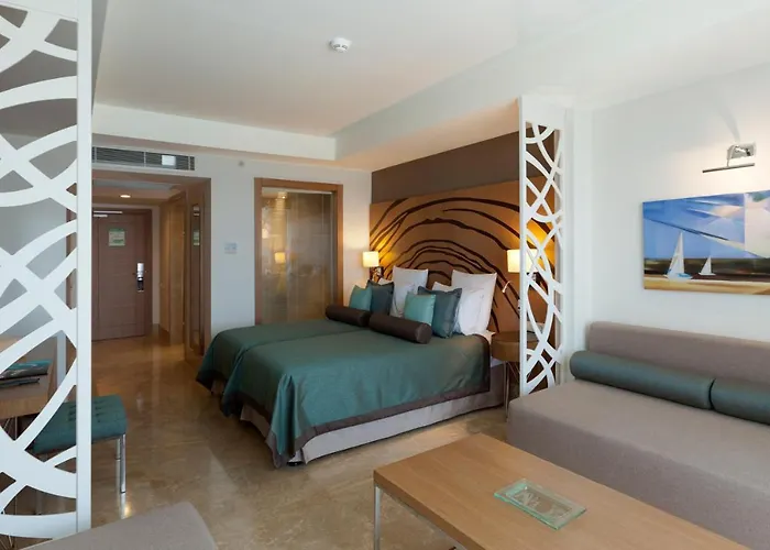 Hotel Paloma Oceana Side