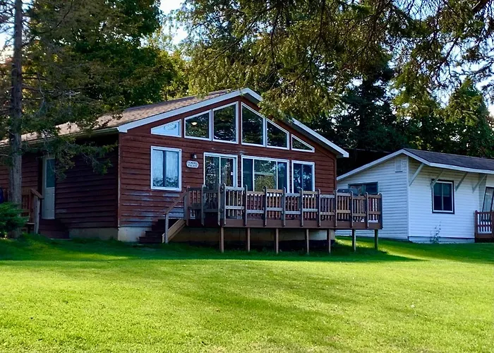 Merland Park Cottages And Motel