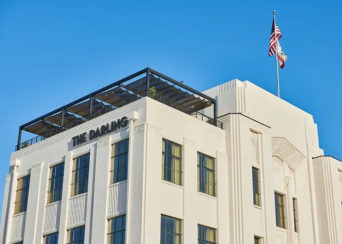 The Darling Hotel Visalia