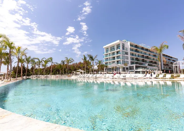 Bless Ibiza Cala Nova - The Leading Hotels Of The World Es Cana