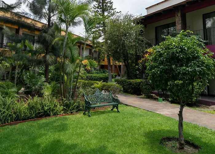 Wyndham Garden Guadalajara Expo Plaza del Sol