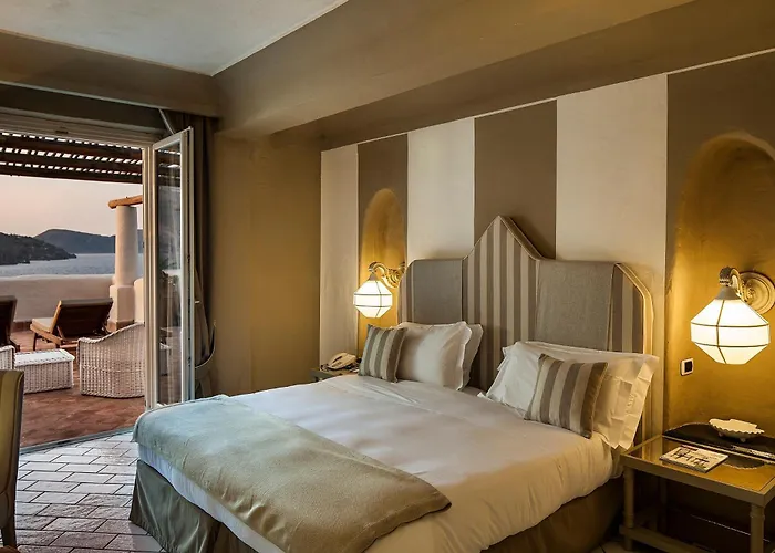 Therasia Resort Sea And Spa - The Leading Hotels Of The World Vulcano 