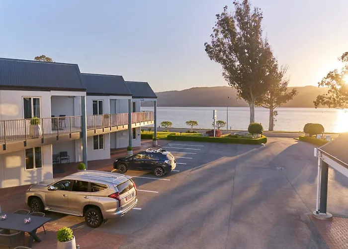 Radfords On The Lake Te Anau