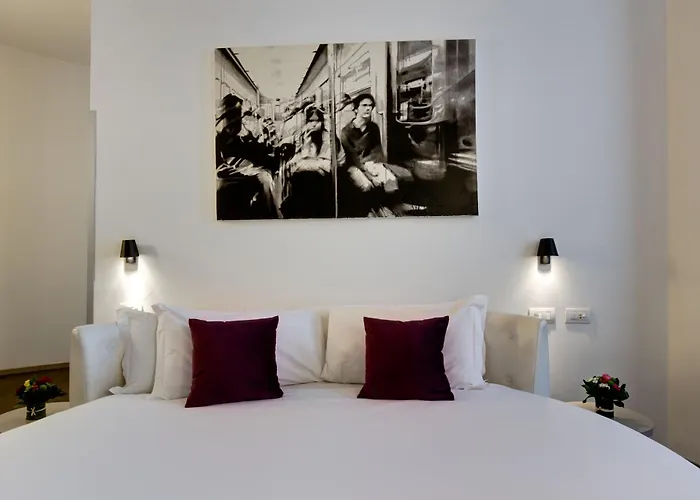 Piazza Farnese Luxury Suites
