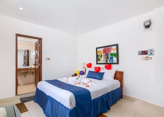 Amona Hotel