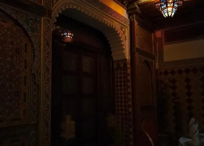 PALAIS LARAICHI La Porte Bleue