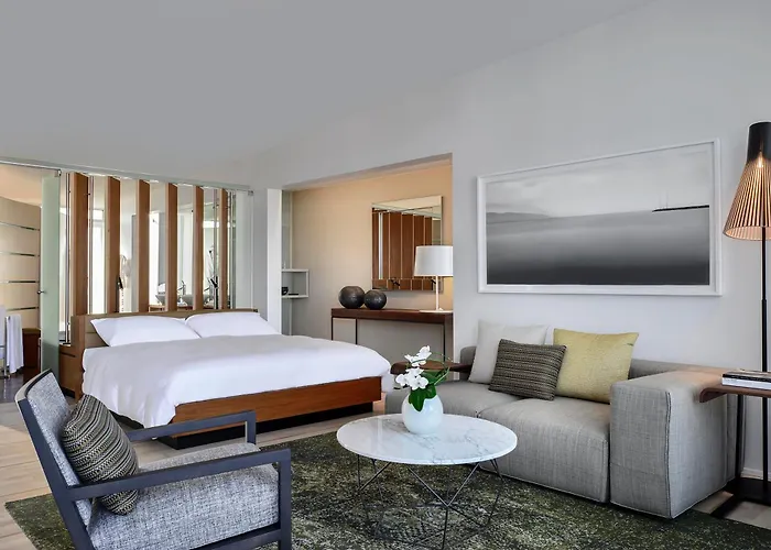 Hotel Palafitte Neuchatel