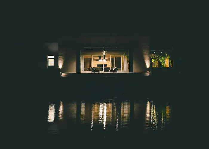 Rosell Boher Winery Lodge & Spa