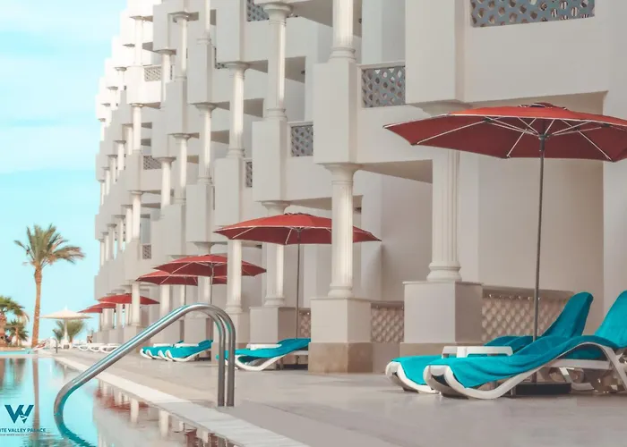 The Palace Beach Hotel Hurghada