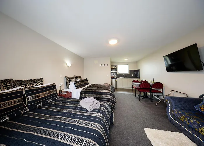 Willowbank Motel