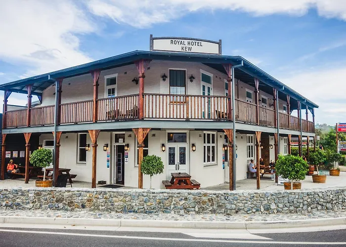 Royal Hotel Kew