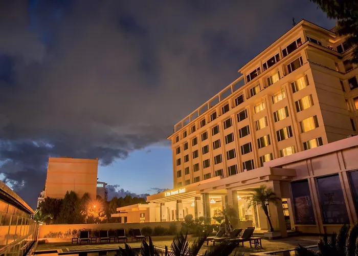 The Everest Hotel