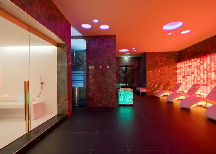 Promenade Luxury Wellness