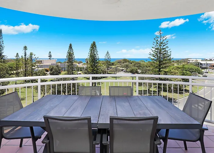 Beachside Resort Kawana Waters