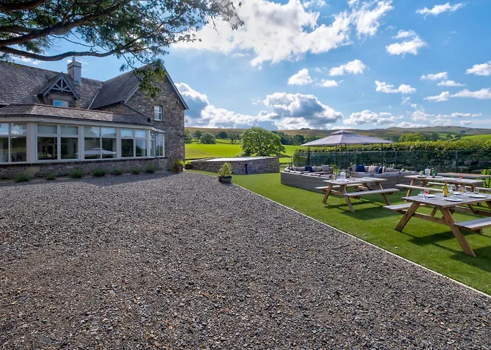 Howgills House Hotel