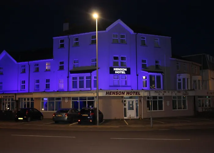 Henson Hotel