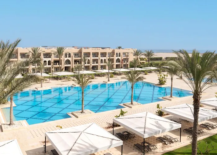 Jaz Oriental, Almaza Bay