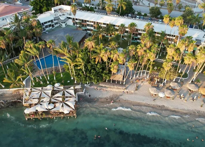 La Concha Beach Hotel & Club