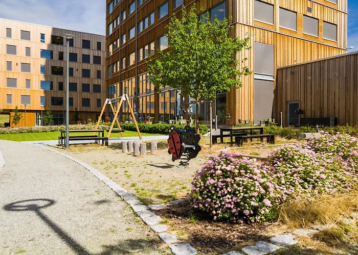 Wood Hotel By Frich'S