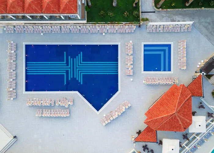 Lucas Didim Resort