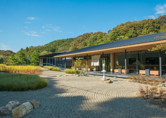 Naoshima Ryokan Roka