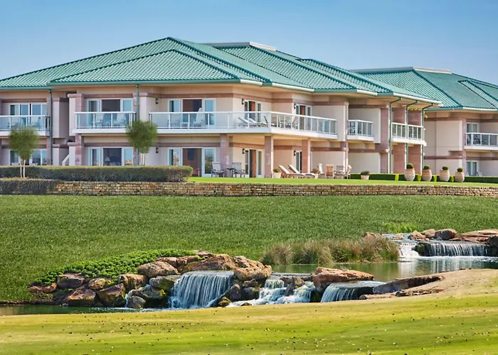 The Ritz-Carlton Dallas, Las Colinas