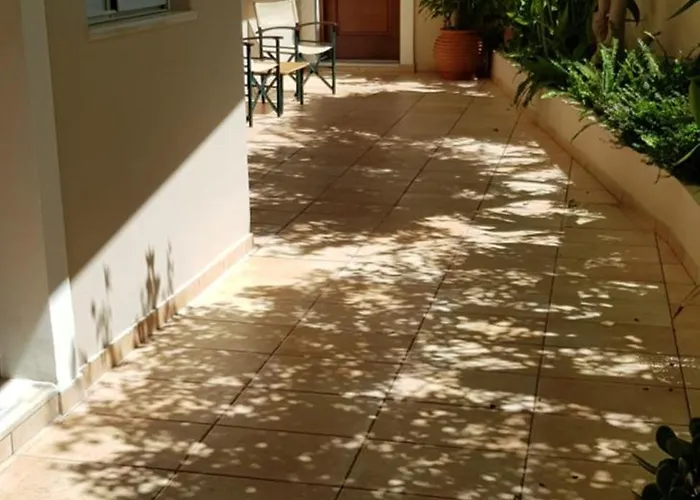Toxo Hotel
