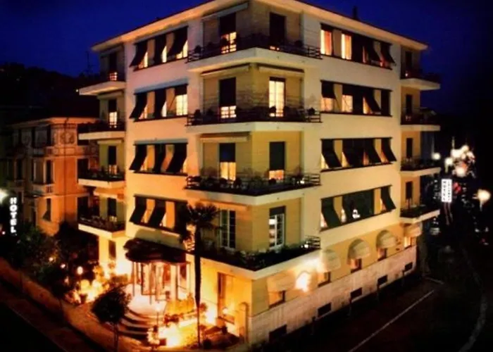 Hotel Jolanda