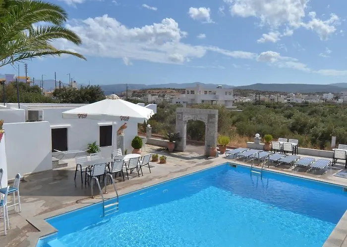 Manos Apartments