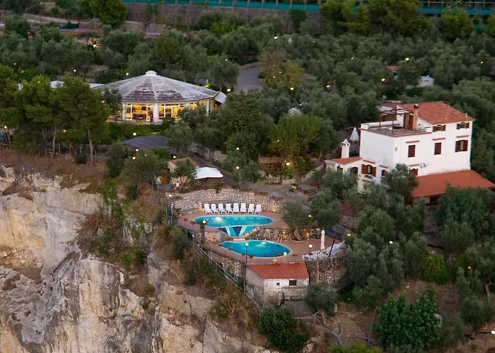 Villaggio Villa Lubrense