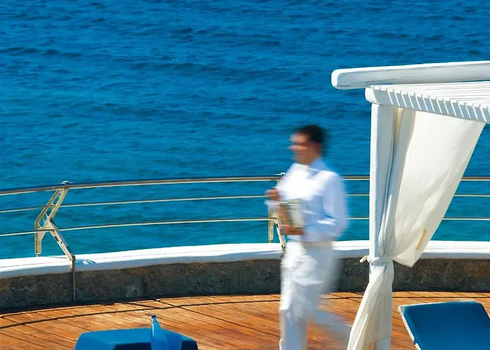 Mykonos Grand Hotel & Resort Agios Ioannis Diakoftis