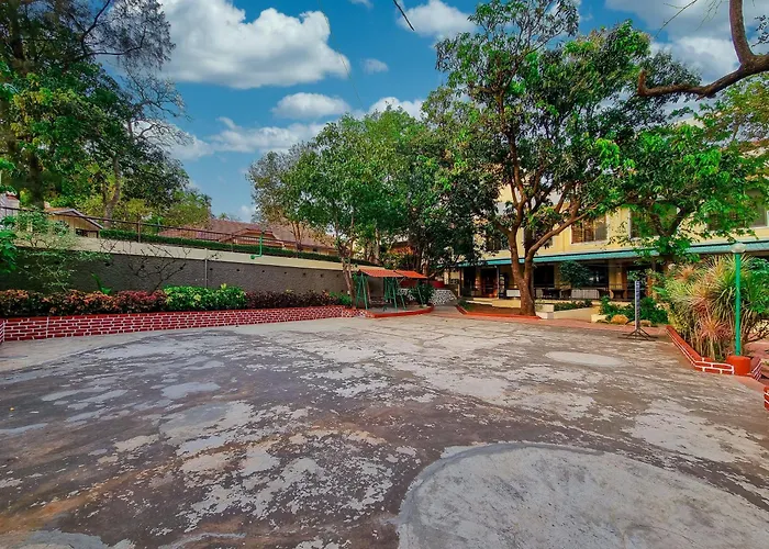 Zaras Resort Khandala