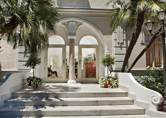 Luxury Villa Excelsior Parco Capri