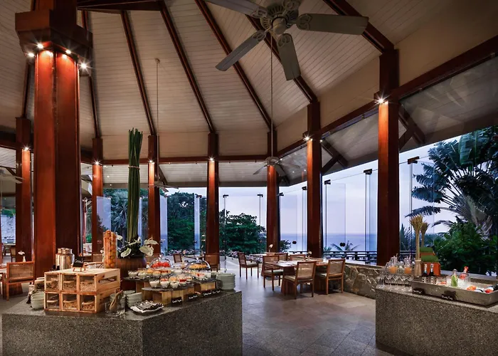 Hotel The Surin Phuket