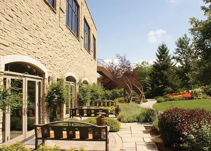 White Oaks Conference & Resort Spa