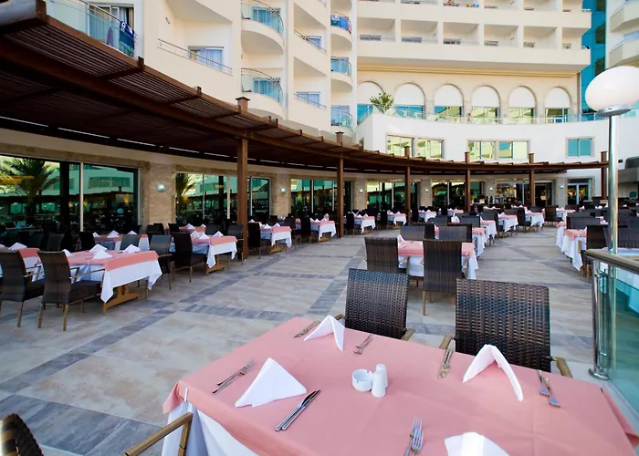 Saphir Resort & Spa Okurcalar